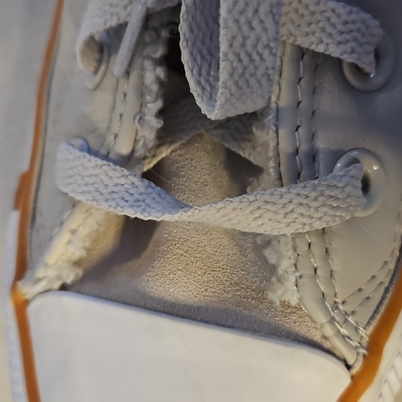 Converse pale putty white high tops - Picture 13 of 13